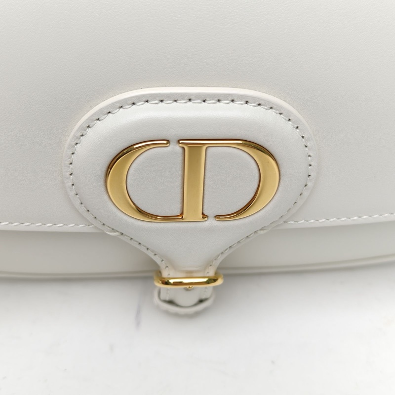 DIOR BobbyEast-West21白色牛皮金扣2022肩背包-4