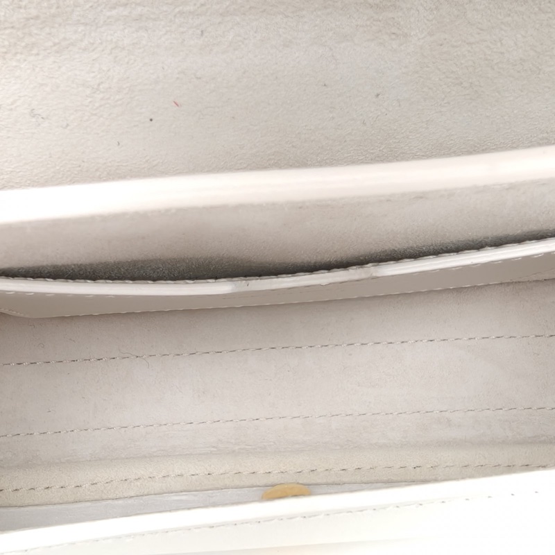 DIOR BobbyEast-West21白色牛皮金扣2022肩背包-5