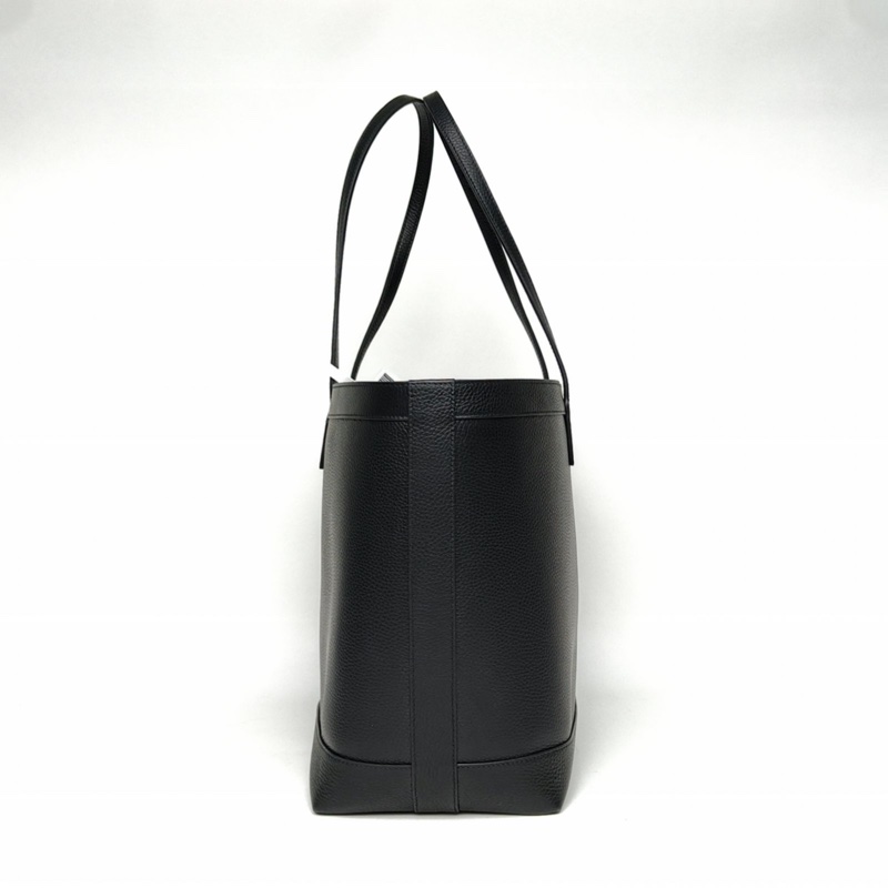 Burberry 黑色牛皮金扣購物袋肩背包-1