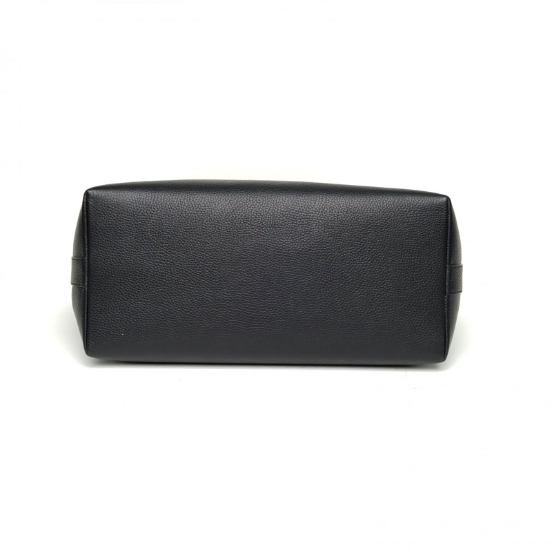 Burberry 黑色牛皮金扣購物袋肩背包-3