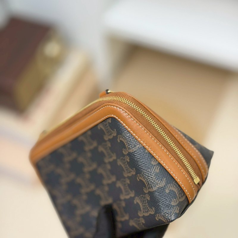 🏷Celine 瑟琳．Mini 貝殼包/客人寄賣-9