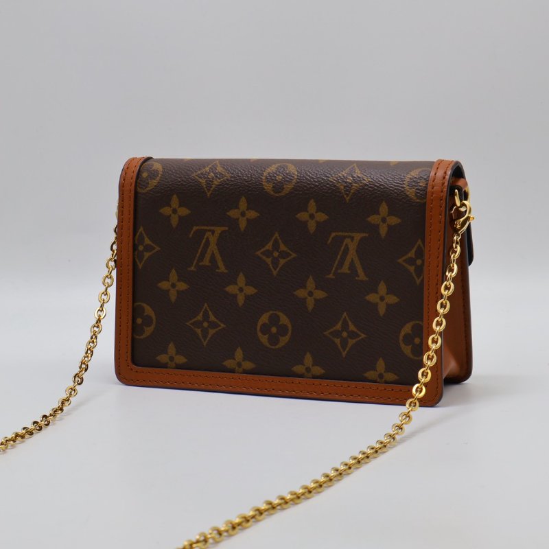 LOUIS VUITTON Dauphine達芙妮鍊帶小包-3