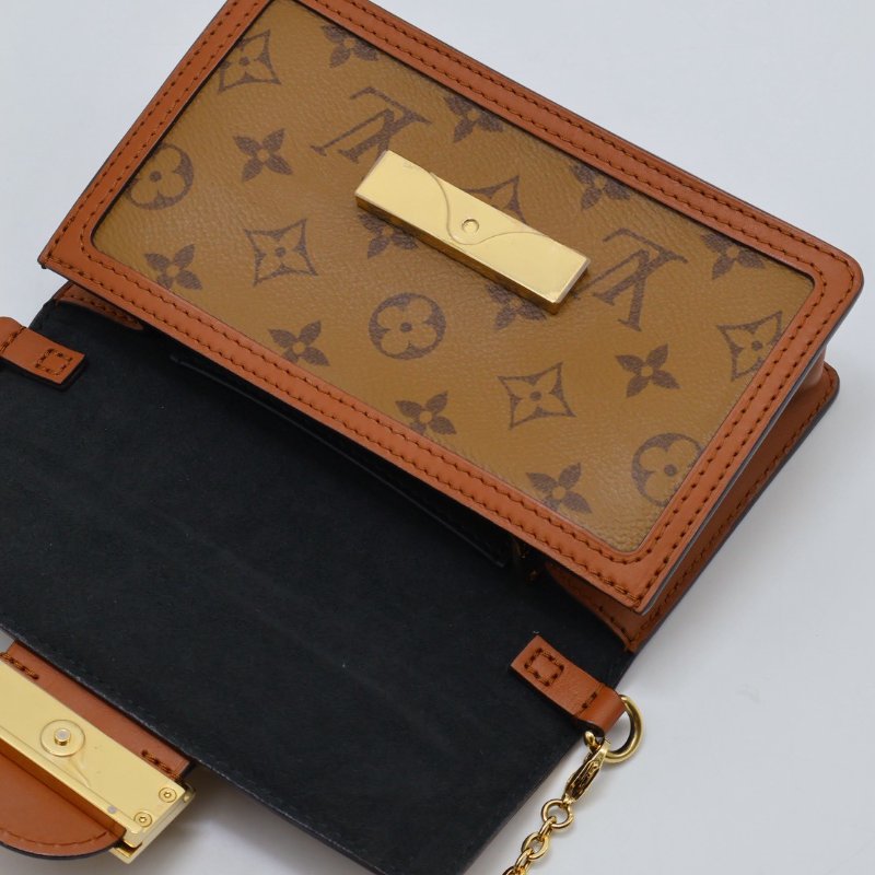 LOUIS VUITTON Dauphine達芙妮鍊帶小包-12
