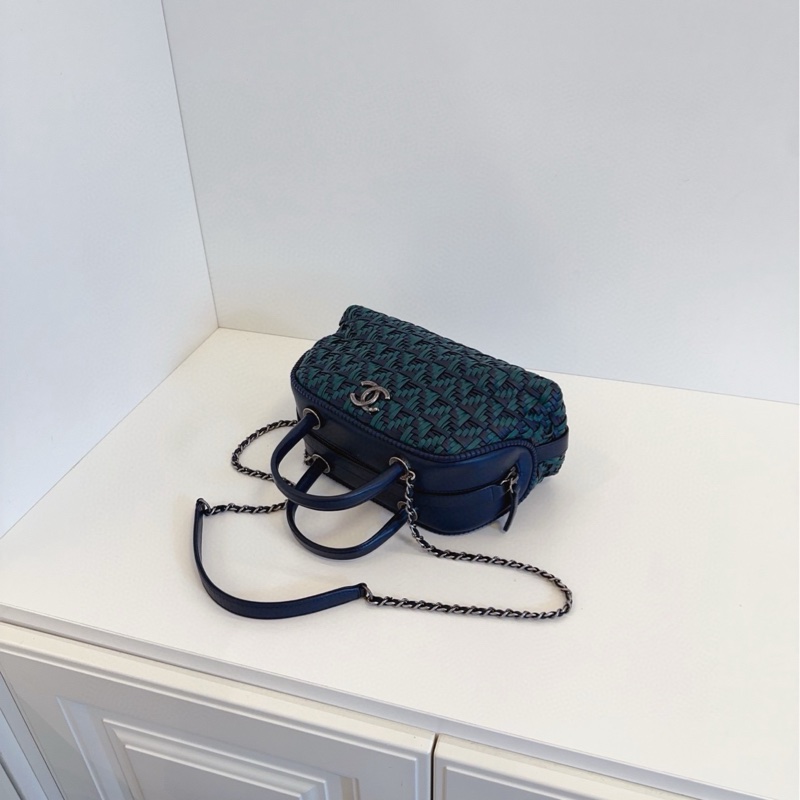 【98新🆕】Chanel  墨綠拼深海軍藍編織牛皮🦚保齡球手提包 造舊銀扣 小號 small-7