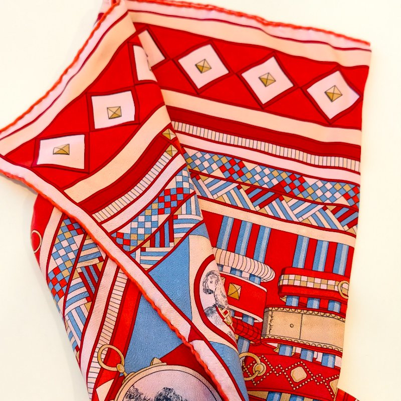 愛馬仕/Hermes 絲巾 紅色 尺寸：88 x 88厘米 閒置新-3