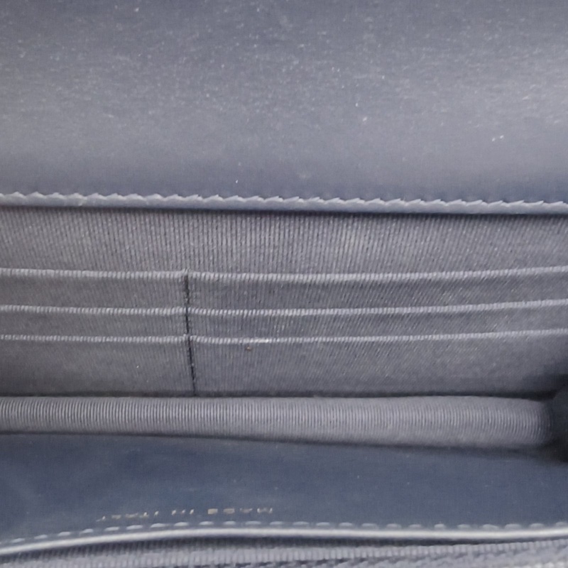 CHANEL 22ACFWOC藍色荔枝牛皮晶片開金扣肩背包-5