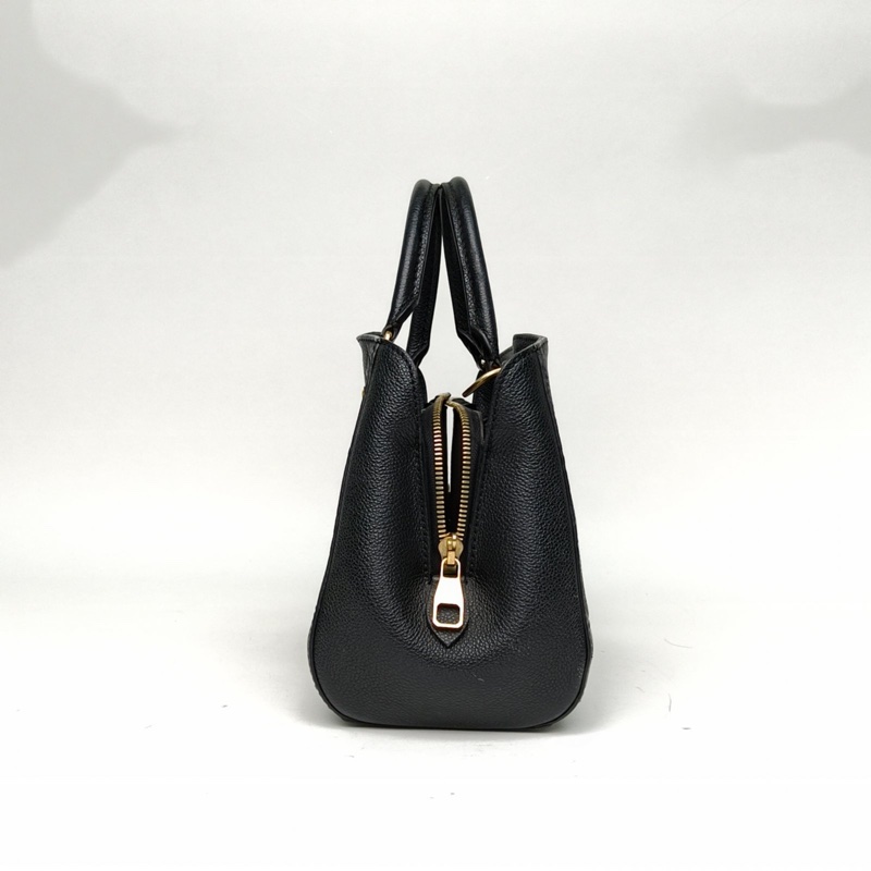 LOUIS VUITTON Montaigne蒙田BB29黑色牛皮金扣2015肩背包-1