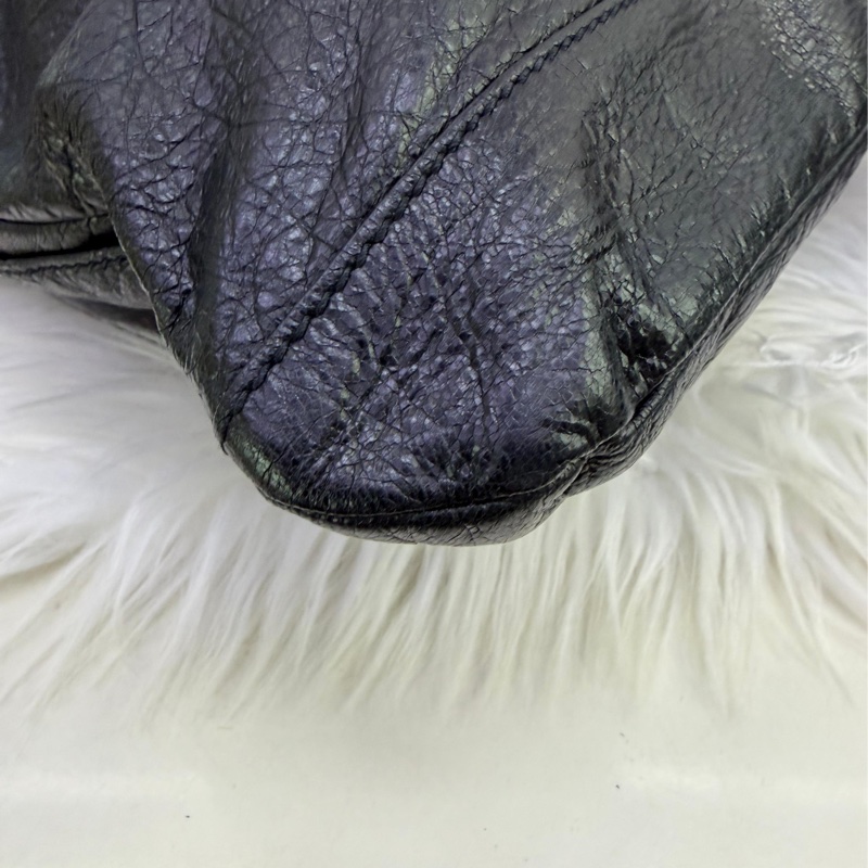 BALENCIAGA Agneau Classic Hardware Square Tote Black-4