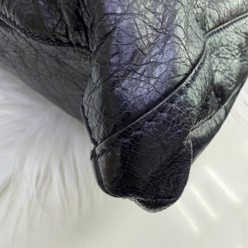 BALENCIAGA Agneau Classic Hardware Square Tote Black-7