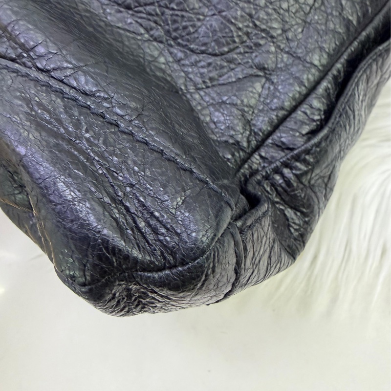 BALENCIAGA Agneau Classic Hardware Square Tote Black-9