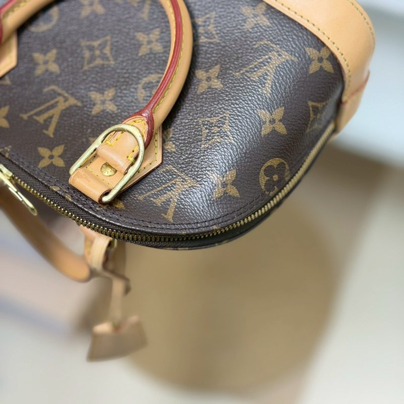 （超甜價！請把握🫶🏻🫶🏻）🏷LV 路易威登．Alma BB 老花貝殼包 M46990/客人寄賣-9