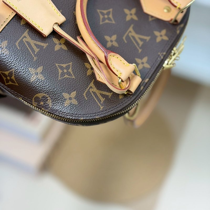 （超甜價！請把握🫶🏻🫶🏻）🏷LV 路易威登．Alma BB 老花貝殼包 M46990/客人寄賣-10