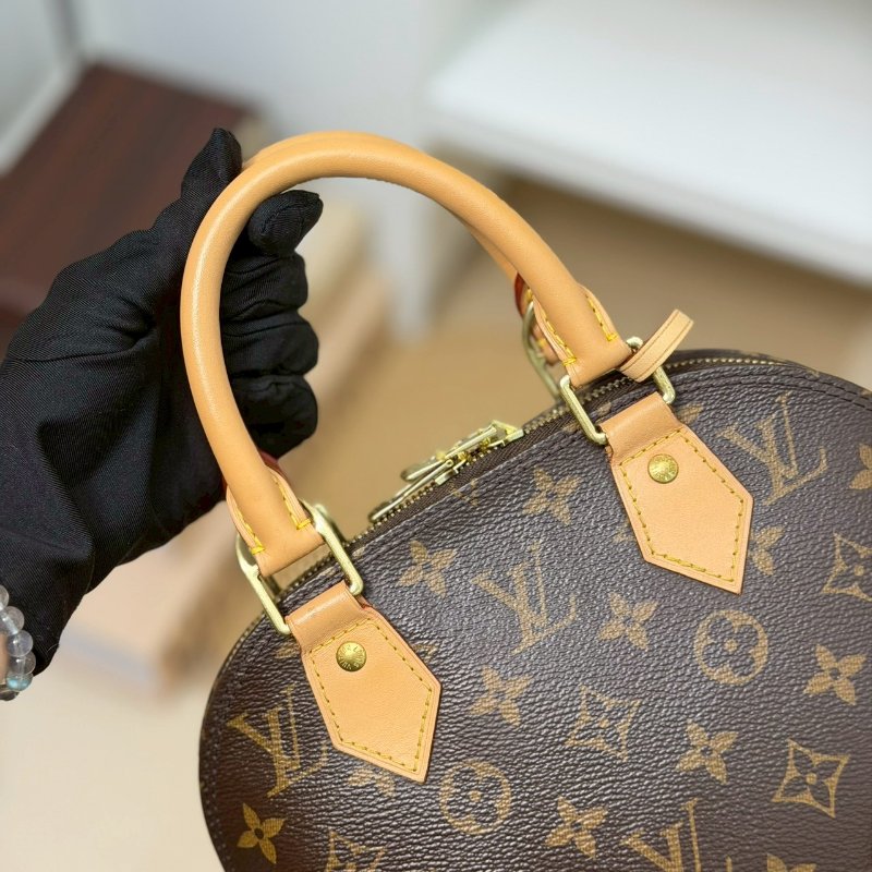 （超甜價！請把握🫶🏻🫶🏻）🏷LV 路易威登．Alma BB 老花貝殼包 M46990/客人寄賣-16