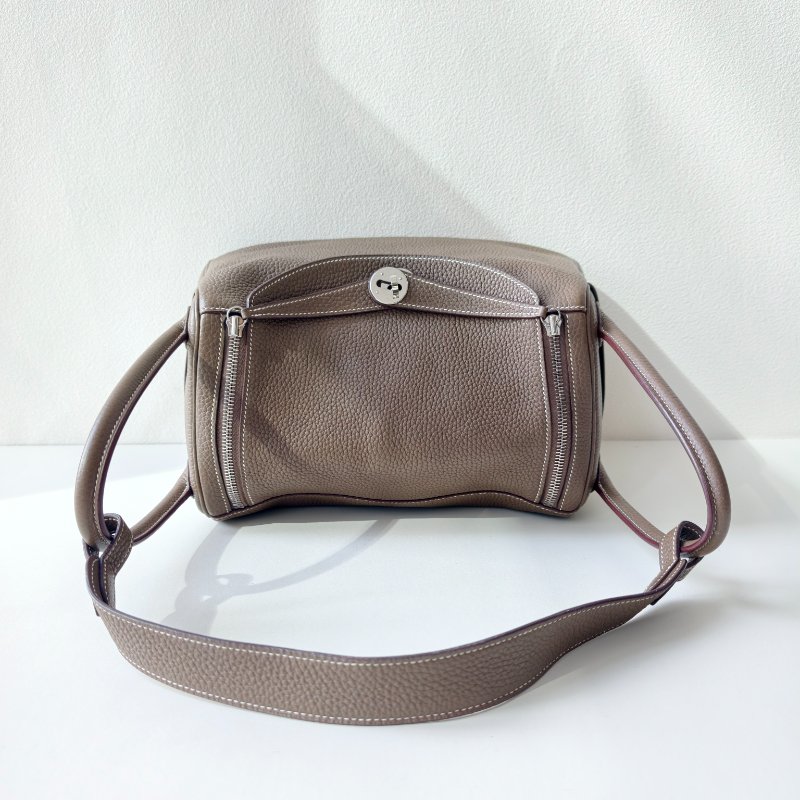 愛馬仕/Hermes 大象灰銀扣lindy30 c刻 2018年 尺寸：30×19×16cm 98新-2