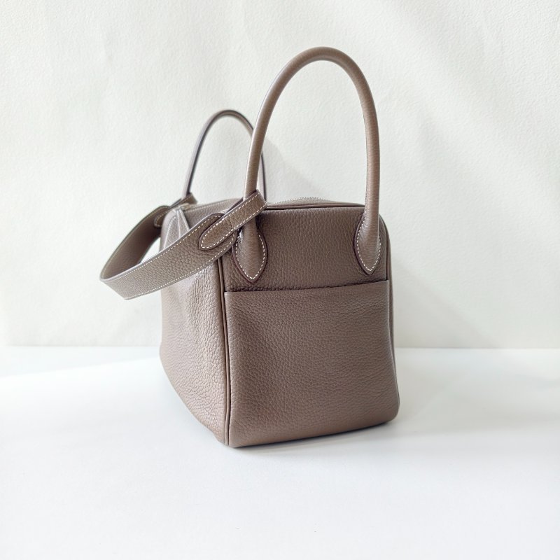 愛馬仕/Hermes 大象灰銀扣lindy30 c刻 2018年 尺寸：30×19×16cm 98新-5