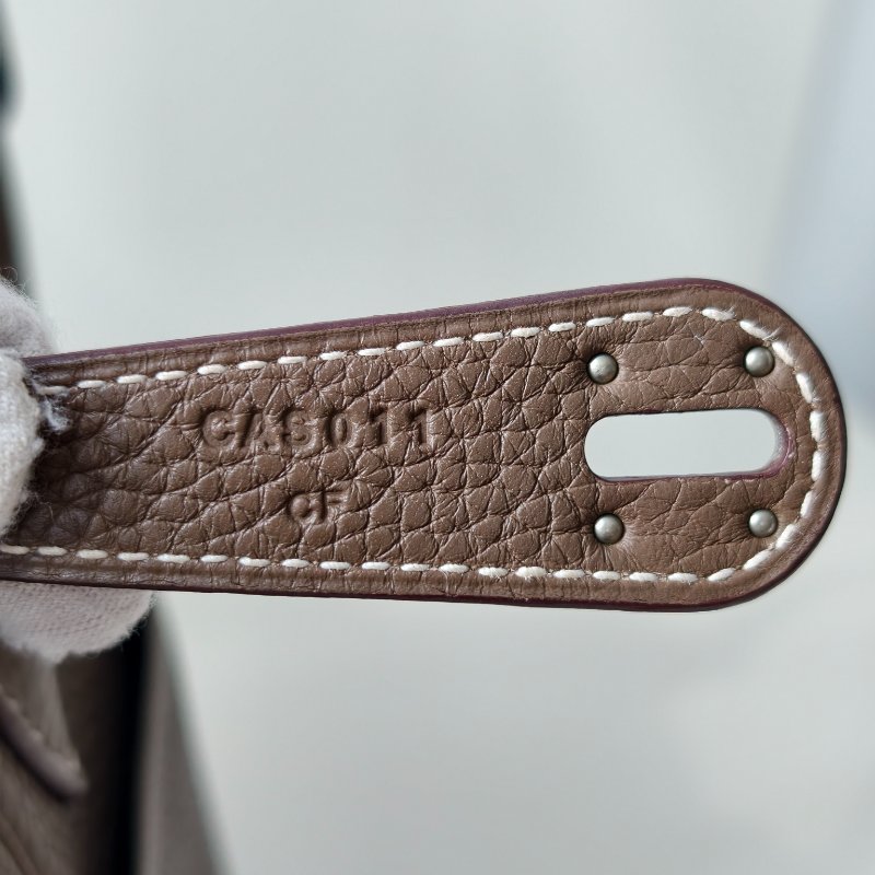 愛馬仕/Hermes 大象灰銀扣lindy30 c刻 2018年 尺寸：30×19×16cm 98新-17