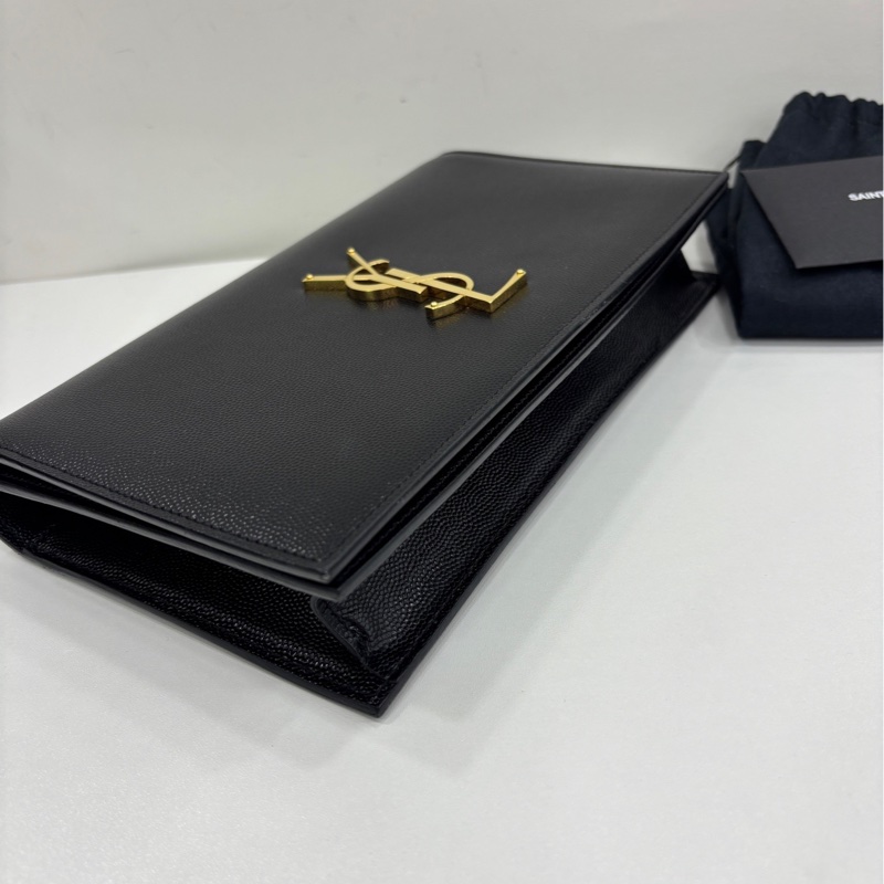 YSL 聖羅蘭 黑金魚子醬手拿包晚宴包 尺寸24*14 閒置-3