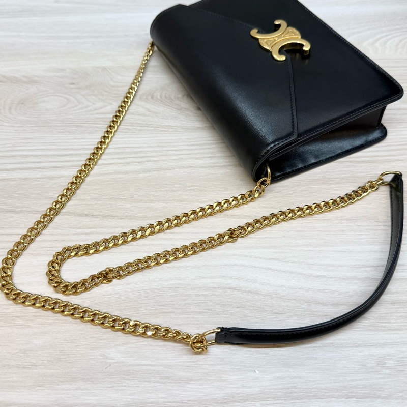 CELINE黑金牛皮凱旋MARGO下蓋信封側背包10L033DPV-8