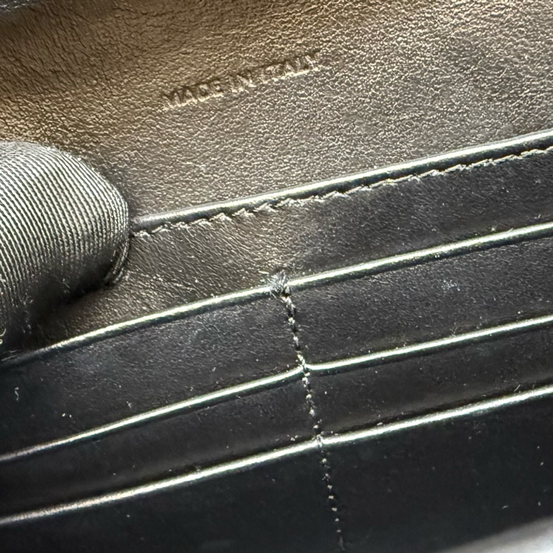 CELINE黑金牛皮凱旋MARGO下蓋信封側背包10L033DPV-11