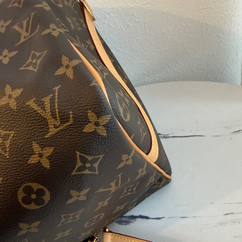 算很新的旅行袋45 背帶款😍😍-9