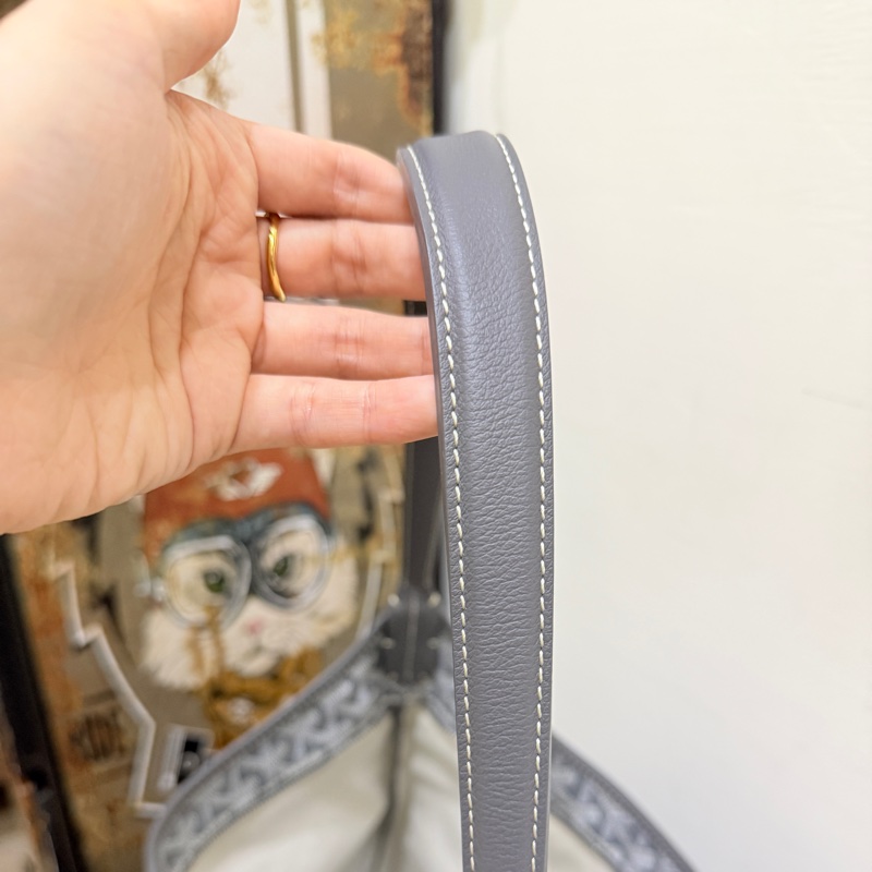 未使用品✨超賠售Goyard hobo灰色 好裝又好揹 最耐看的灰色🩶真的好難買啊啊啊-33