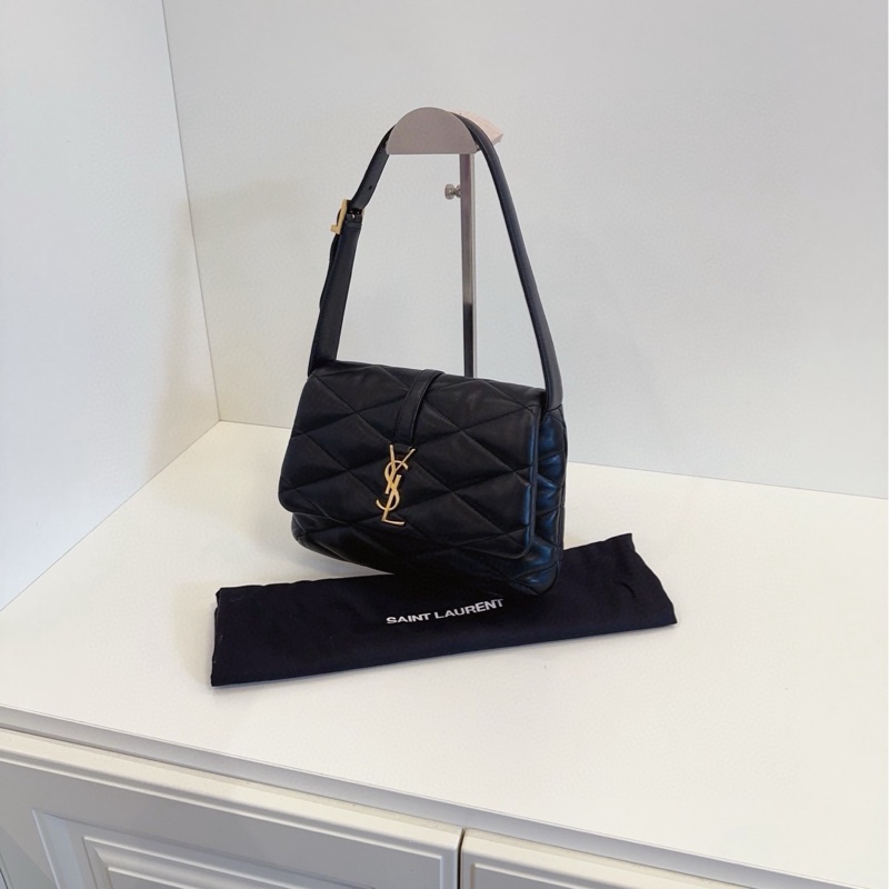 【99新🆕】YSL E57黑金Hobo 三角幾何菱格泡芙腋下包 小號 small 什單肩包-2