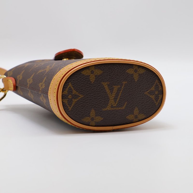 LOUIS VUITTON Fold me薯條包-20