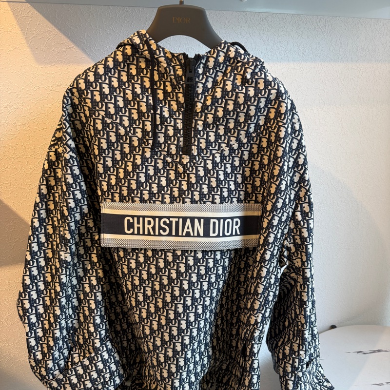 Dior滿版衝鋒衣超好看的 可以穿很大 只穿一次 防風可以滑雪-0