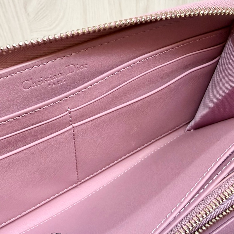 DIOR粉紫色籐格紋羊皮Lady Dior Voyageur長夾S0007ONMJ-10
