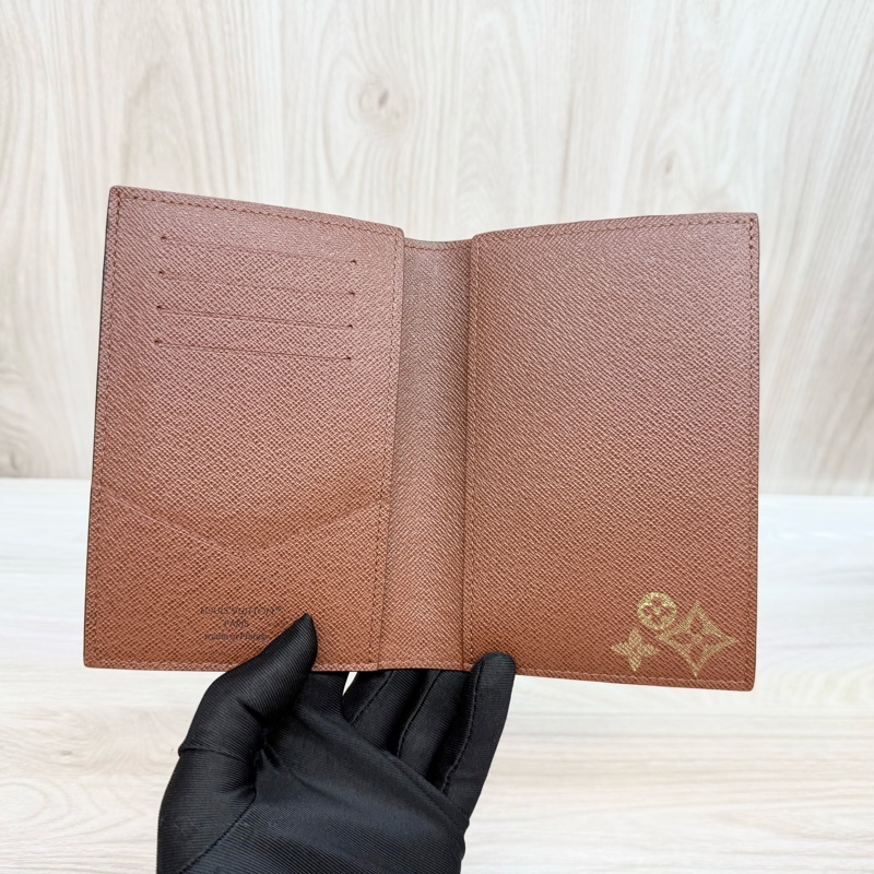 LV原花4卡護照夾M64502-9