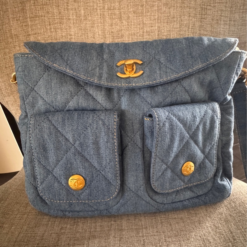 香奈兒Chanel 𝟤𝟧ᴘ牛仔單寧金嬉皮包ʜᴏʙᴏ小號/全新閒置-7