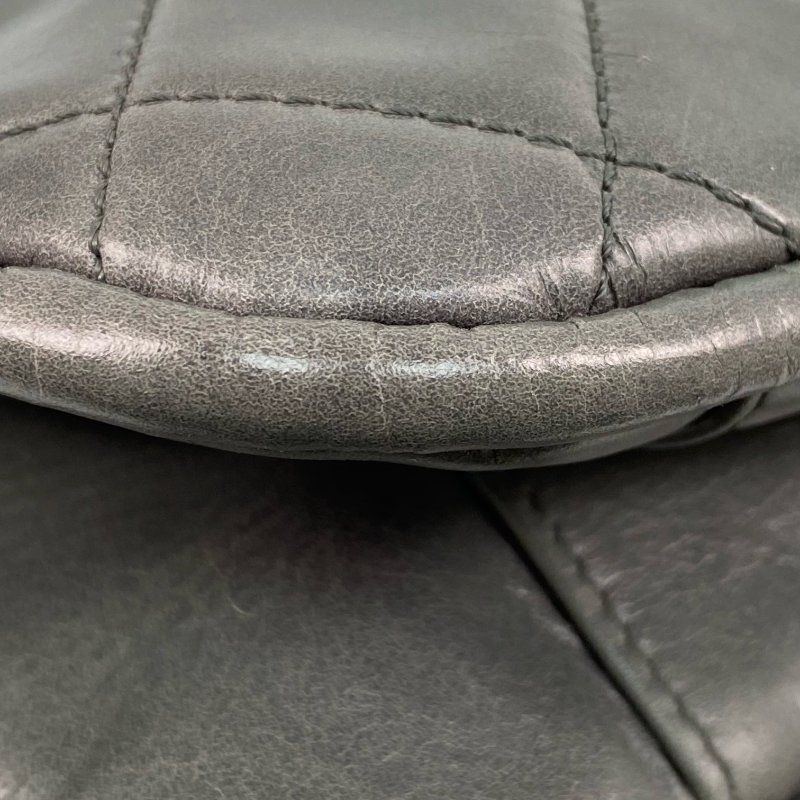 △ Chanel 香奈兒 Gray Green Calfskin Ruthenium-Finish Metal Chain Shoulder Bag No.18 灰綠色小牛皮鍍釕金屬鏈條肩背袋 No.18 -267001039-9