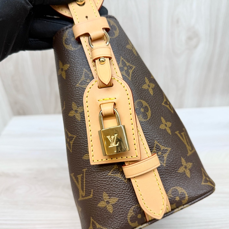 LV原花金釦ALL In BB手提斜背包 M12925-20