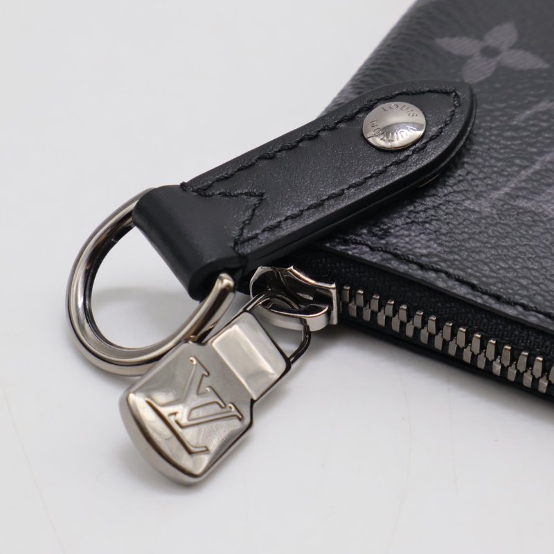 LOUIS VUITTON Trio三合一黑武士郵差包-14