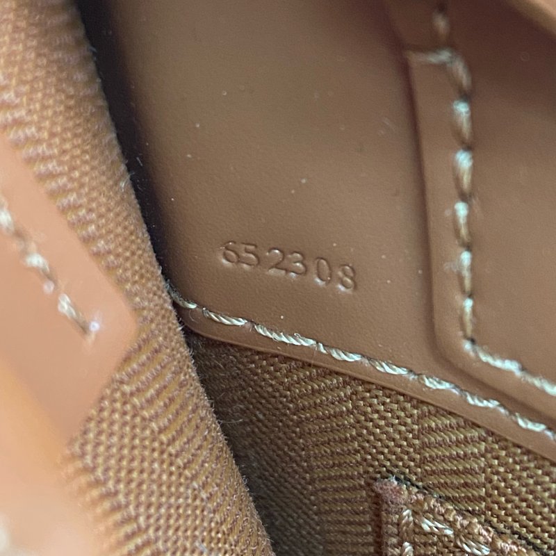 △ Loewe 羅意威 Brown Calfskin 2Way Bag 啡色小牛皮兩用袋 -267001428-14