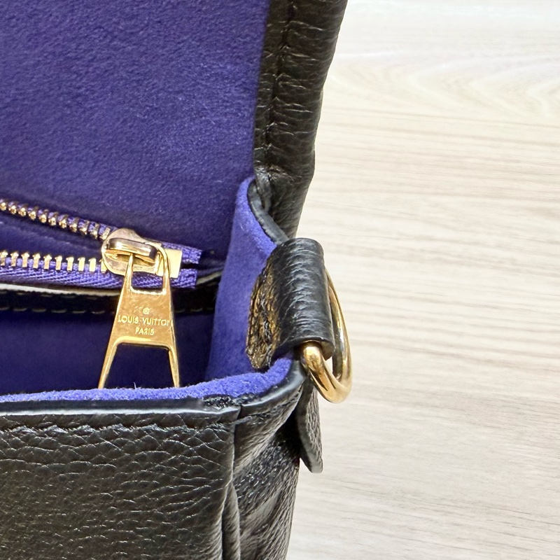 LV黑牛皮金釦Diane法棍包M46386-13