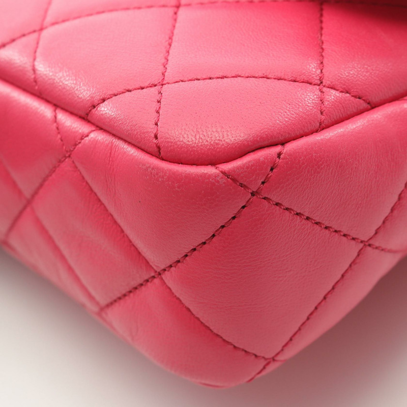 香奈兒 (CHANEL) 絎縫鏈條肩背包，羊皮材質，粉紅色，二手，女士，金色五金配件，COCO-5