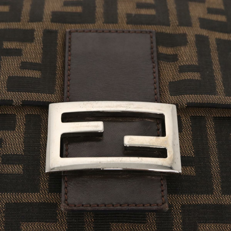 【日本直送】FENDI Zucca帆布Mamma Baguette單肩包 黑色棕色 正品 ka126-17