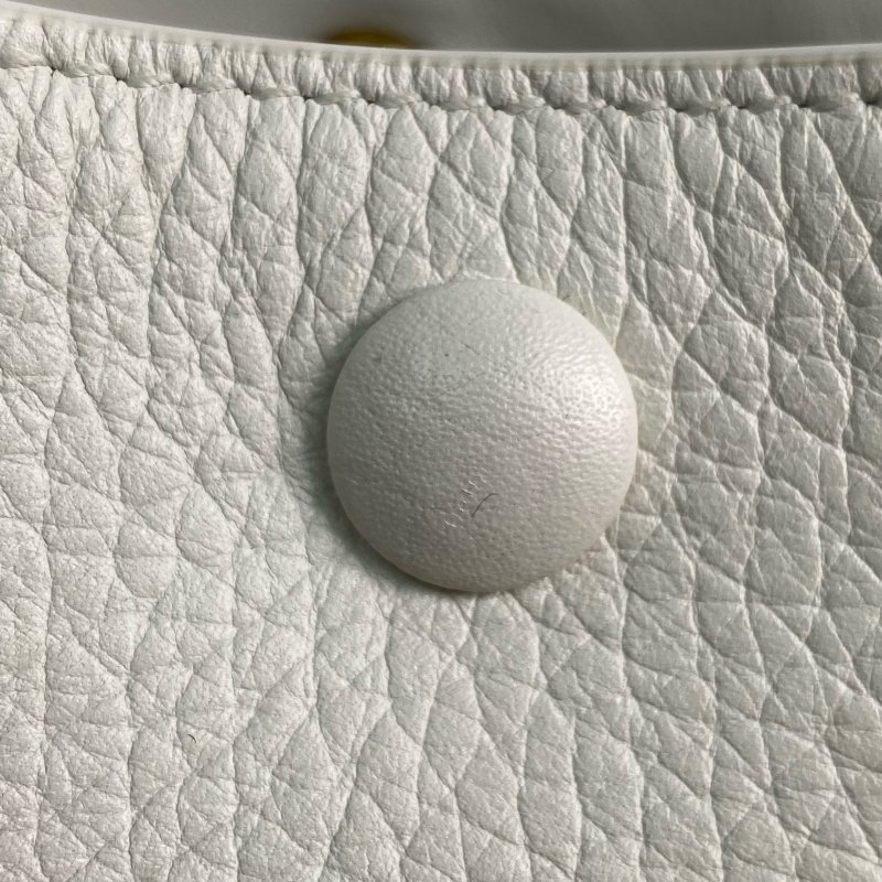 △ Dior 迪奧 White Calfskin Signature Bucket 2 Way Bag 白色小牛皮兩用水桶袋 - 267001191-14