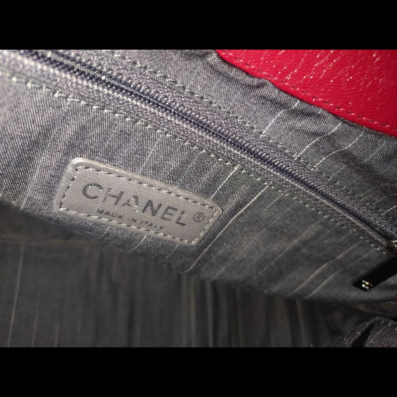 Chanel 銀鍊銀框邊紅皮大菱格梯形托特包-16