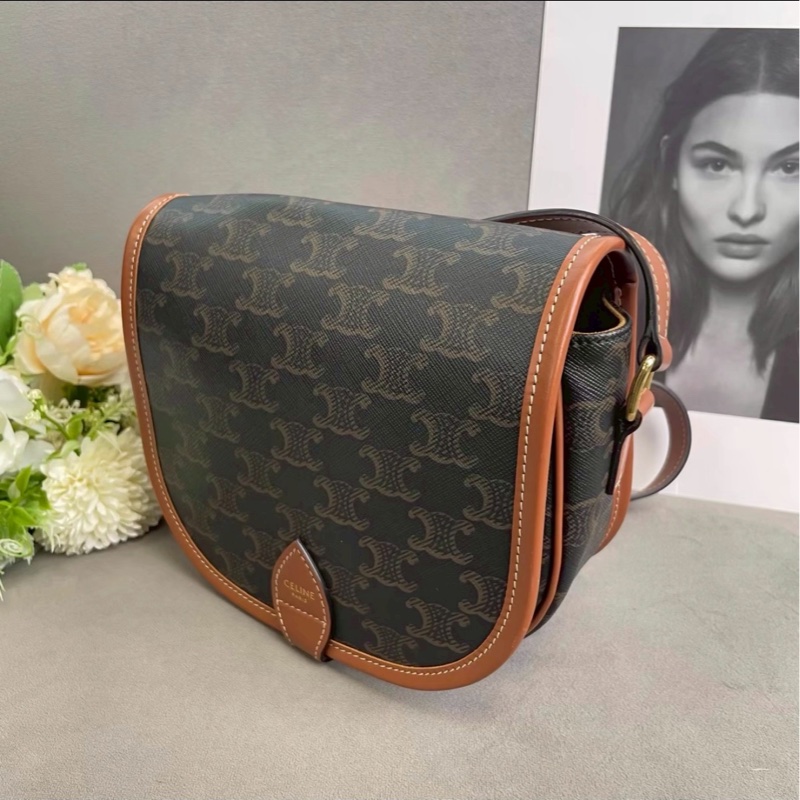 明星同款😎最低價💯Celine賽琳凱旋門老花拼焦糖色皮革馬鞍包 單肩斜挎包-9