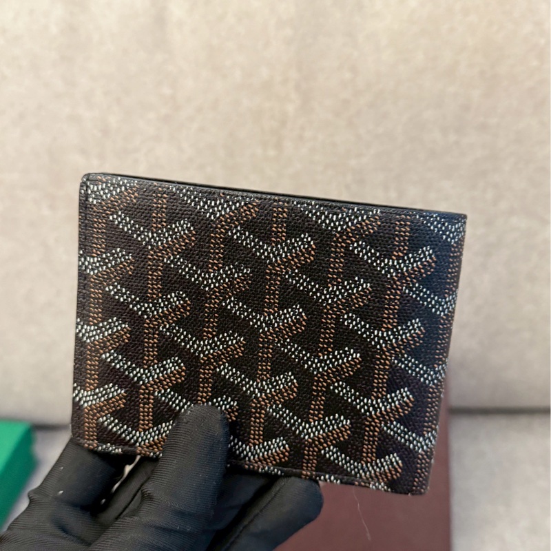 GOYARD黑色八卡短夾-2