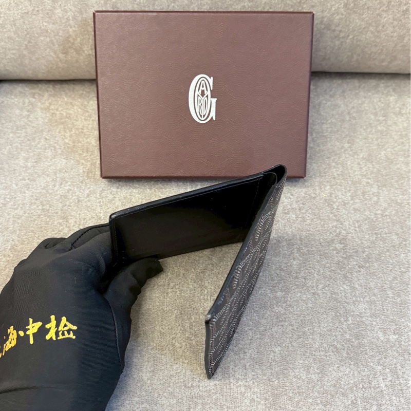 GOYARD黑色八卡短夾-5