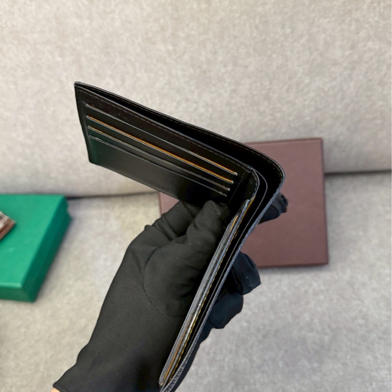 GOYARD黑色八卡短夾-6