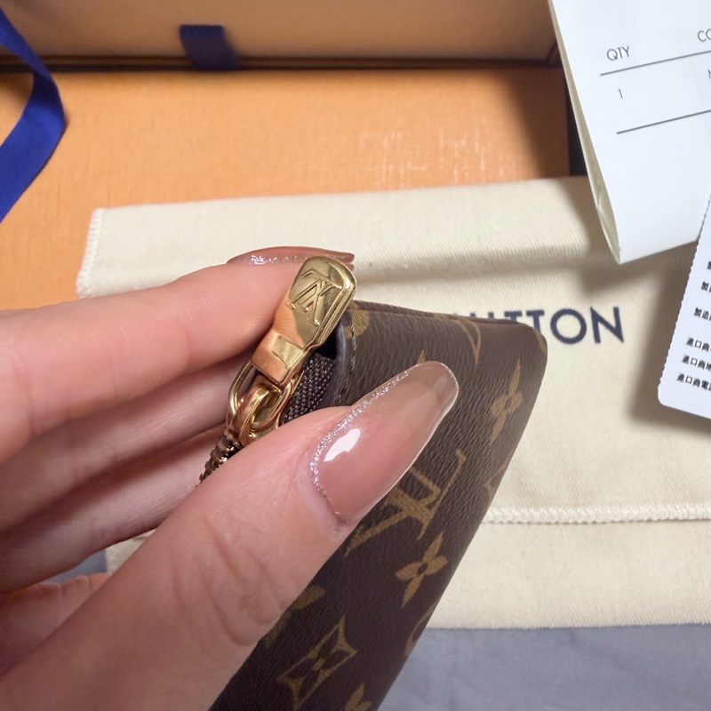 Lv 鑰匙零錢包 S m13559-12