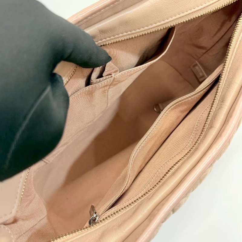 Chanel Hobo 奶茶色 金釦 完整雷標27開-7