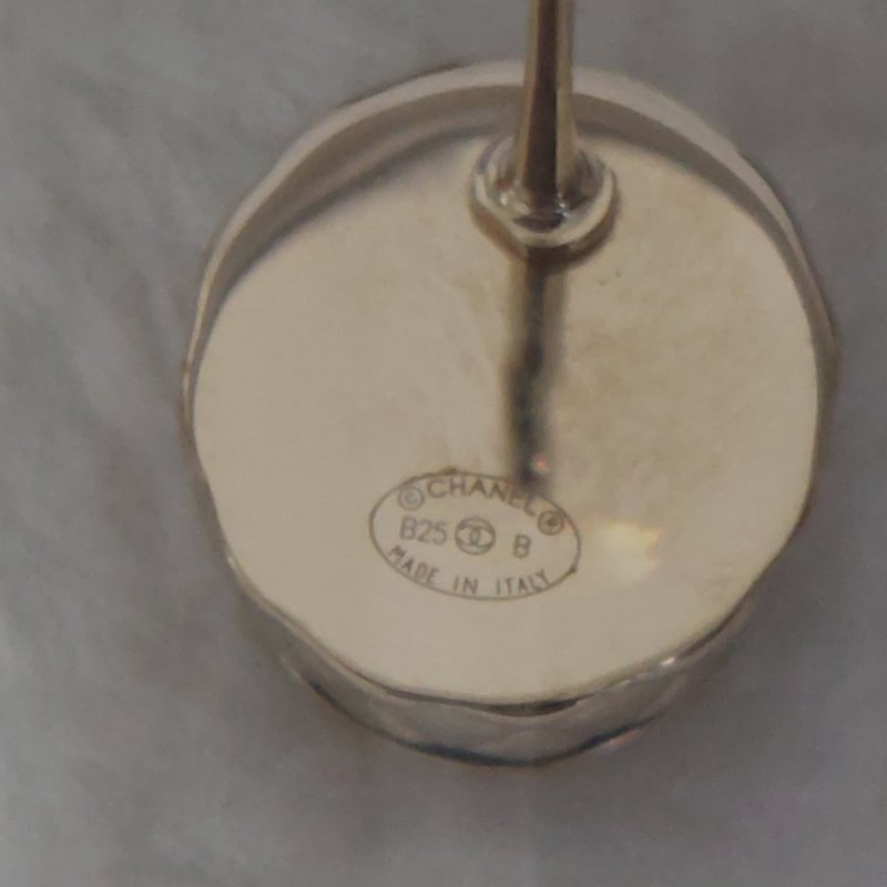 Chanel香奈兒【25B 秋冬預告】橢圓形金色菱格紋耳環👏9.5成新 閒置品-28