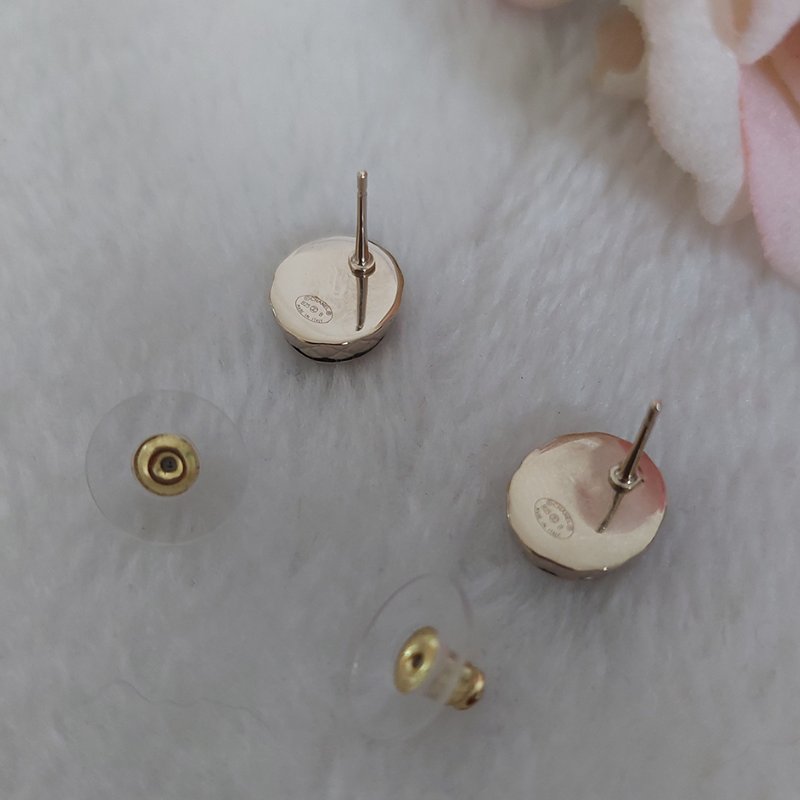 Chanel香奈兒【25B 秋冬預告】橢圓形金色菱格紋耳環👏9.5成新 閒置品-31