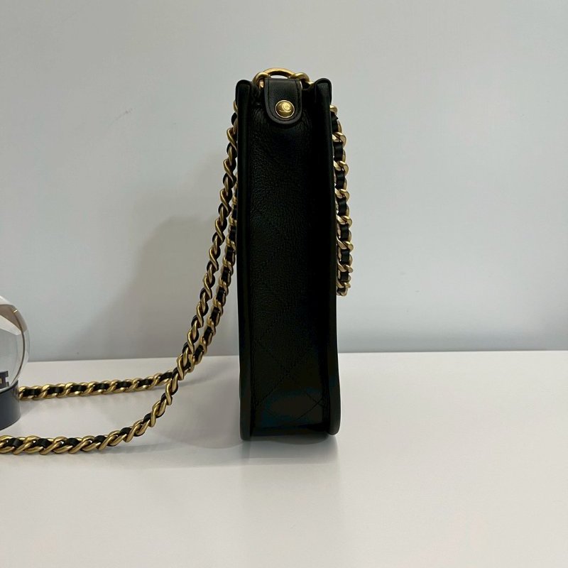 Chanel 24S hobo bag 黑金牛 晶片款-2