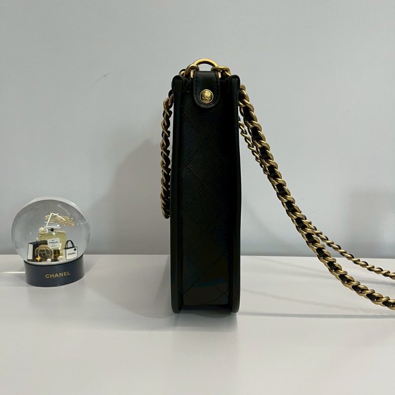 Chanel 24S hobo bag 黑金牛 晶片款-3